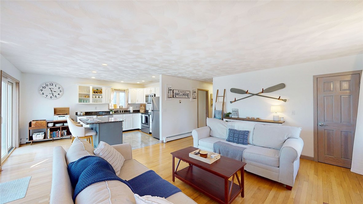 111 Lake Washington Drive