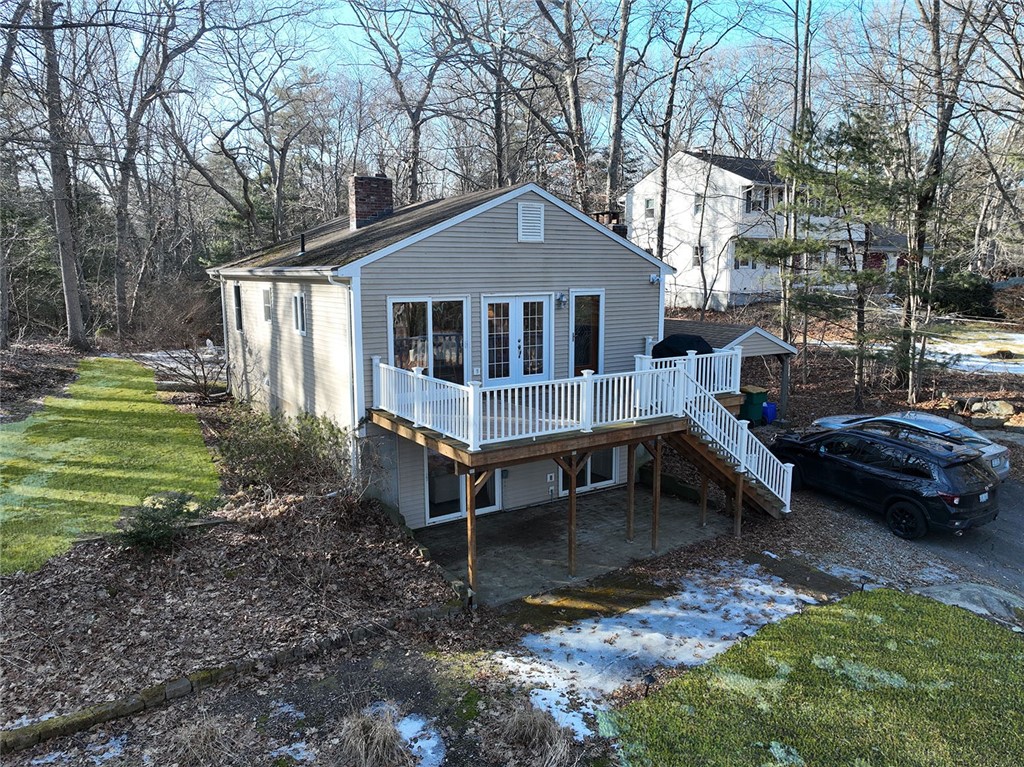 111 Lake Washington Drive