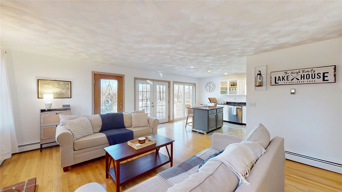 111 Lake Washington Drive