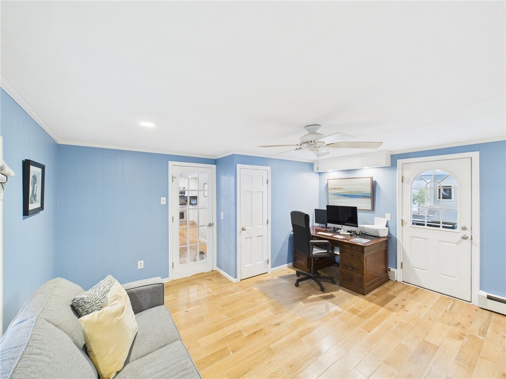 17 Meadowbrook Drive