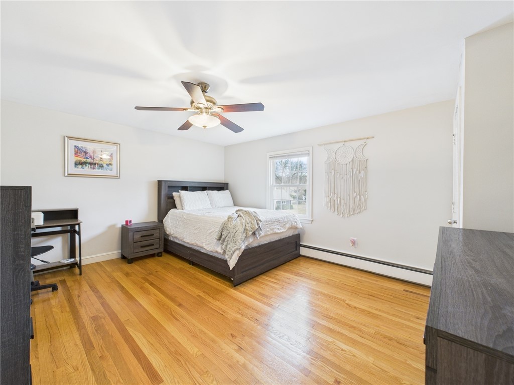 17 Meadowbrook Drive