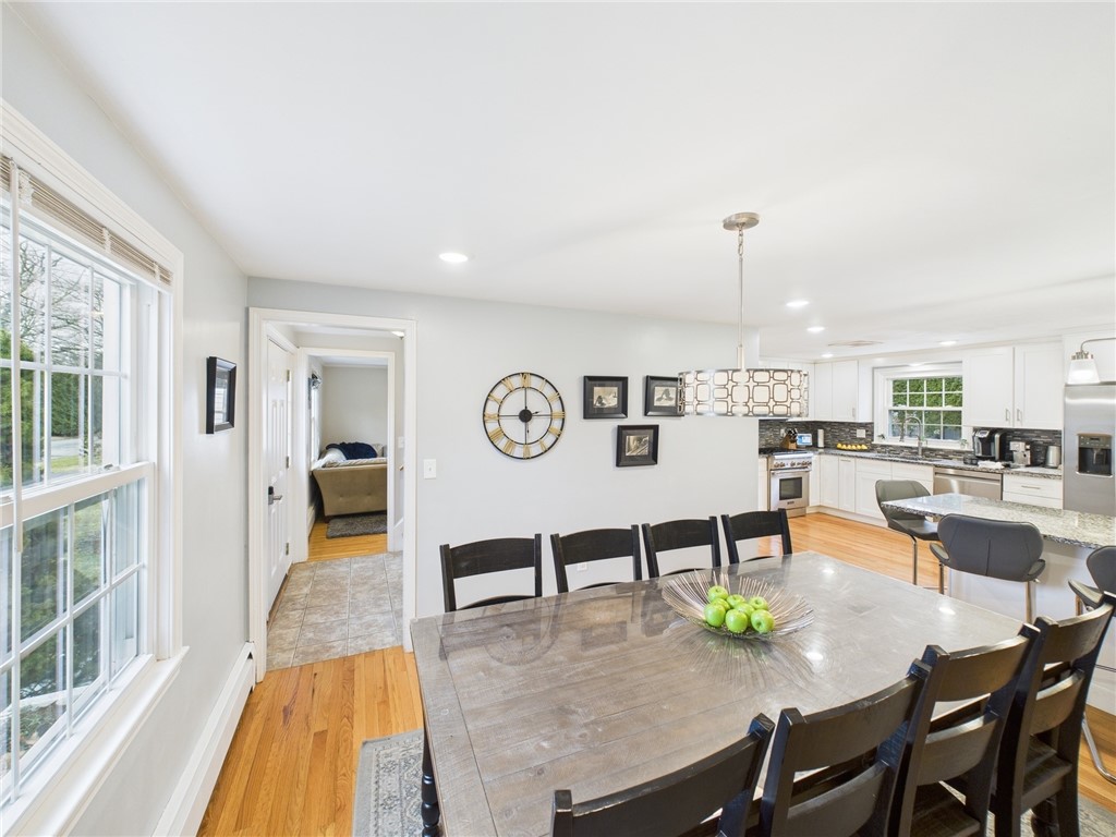 17 Meadowbrook Drive
