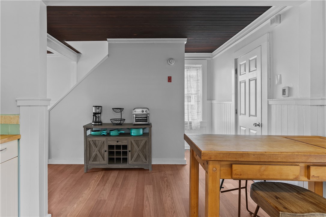 17 warren Avenue 17