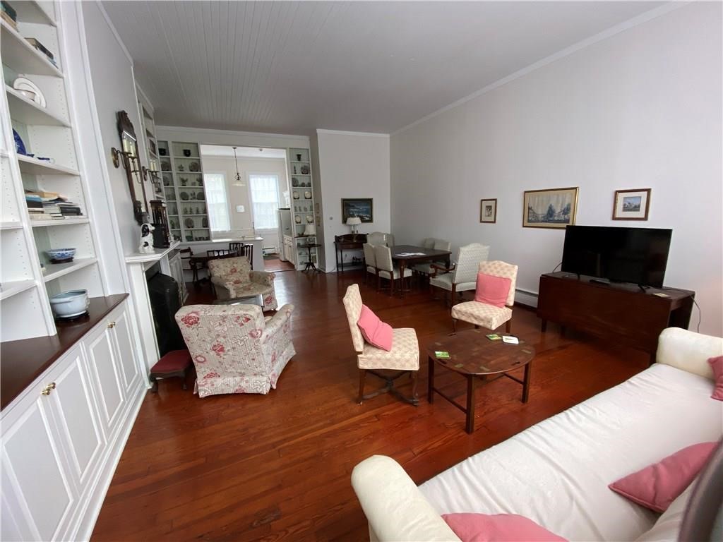 167 Coggeshall Avenue A