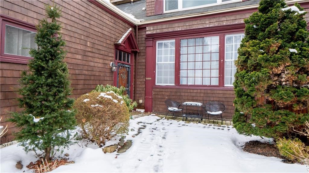 167 Coggeshall Avenue A