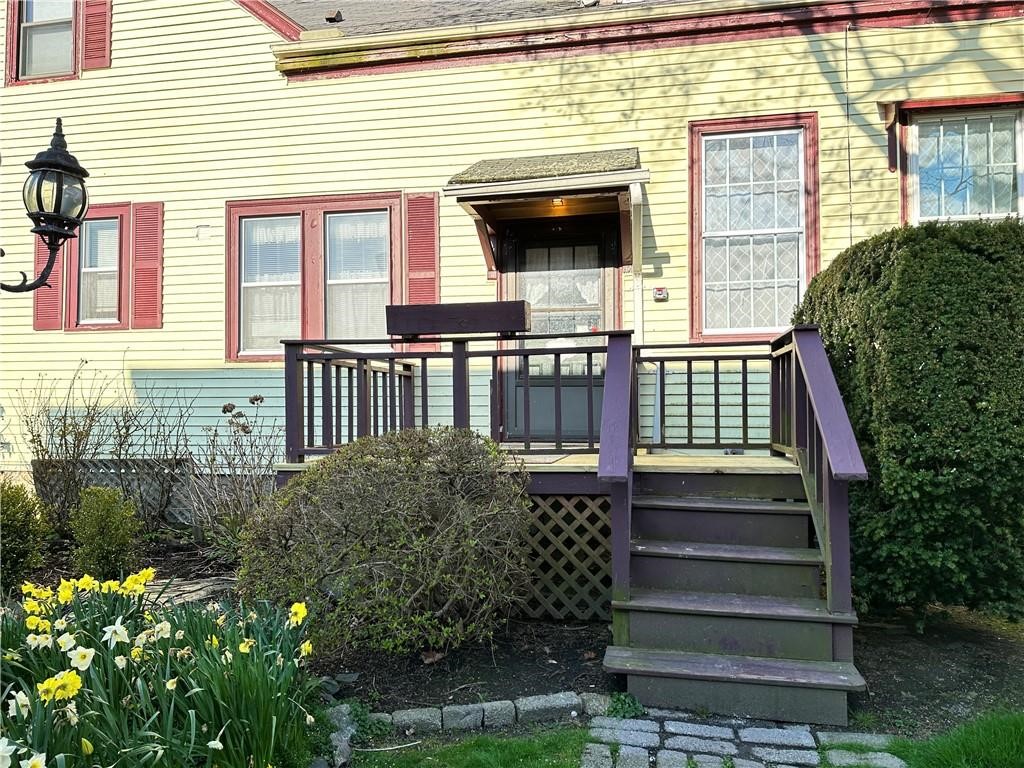 167 Coggeshall Avenue A