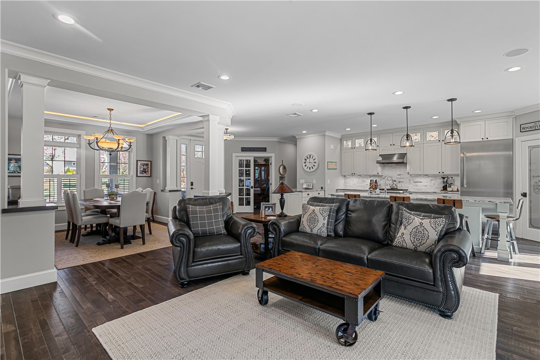 30 Heron Way