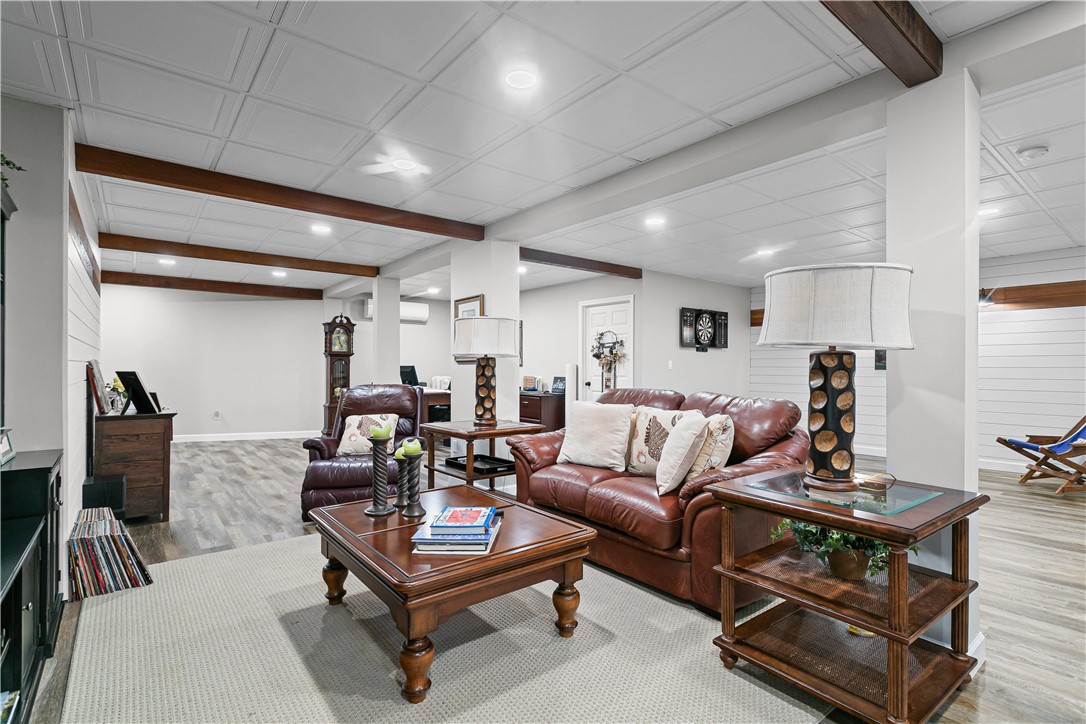 30 Heron Way