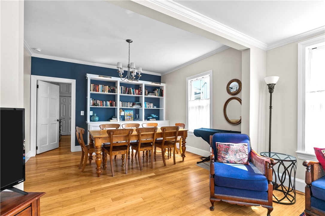 6 Gladding Court