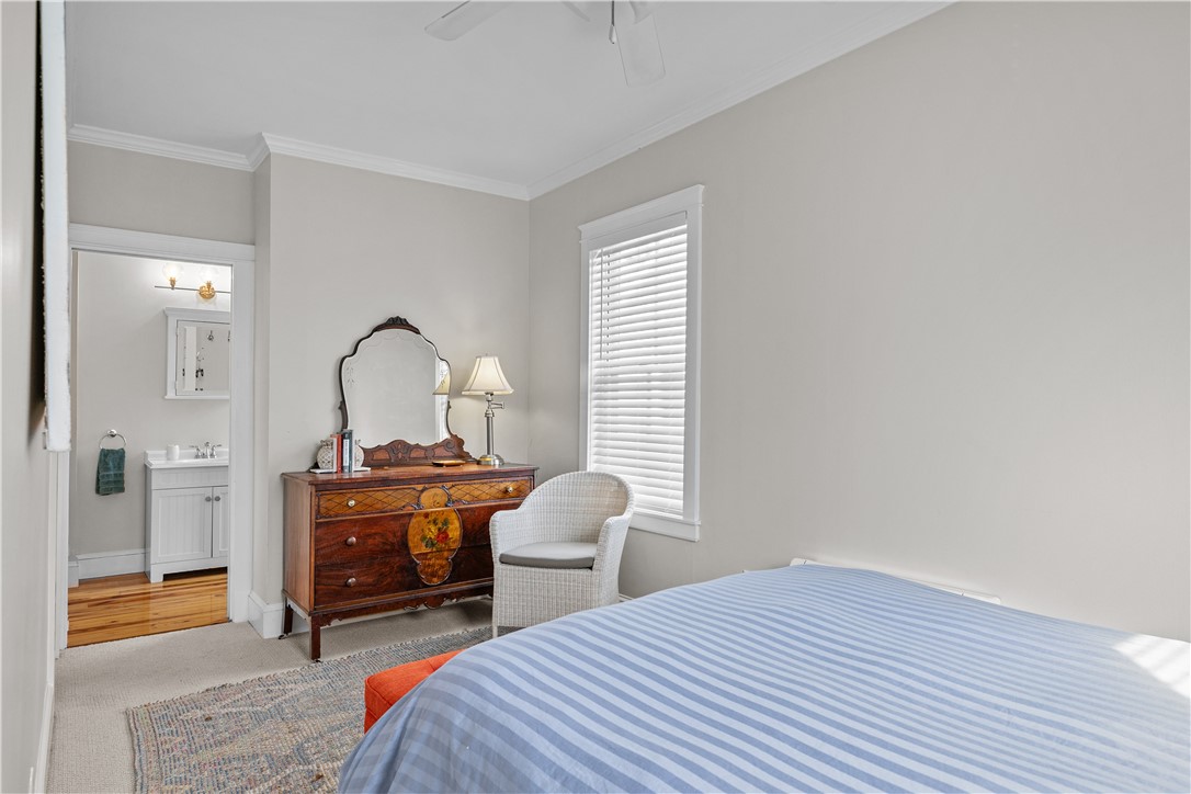 6 Gladding Court