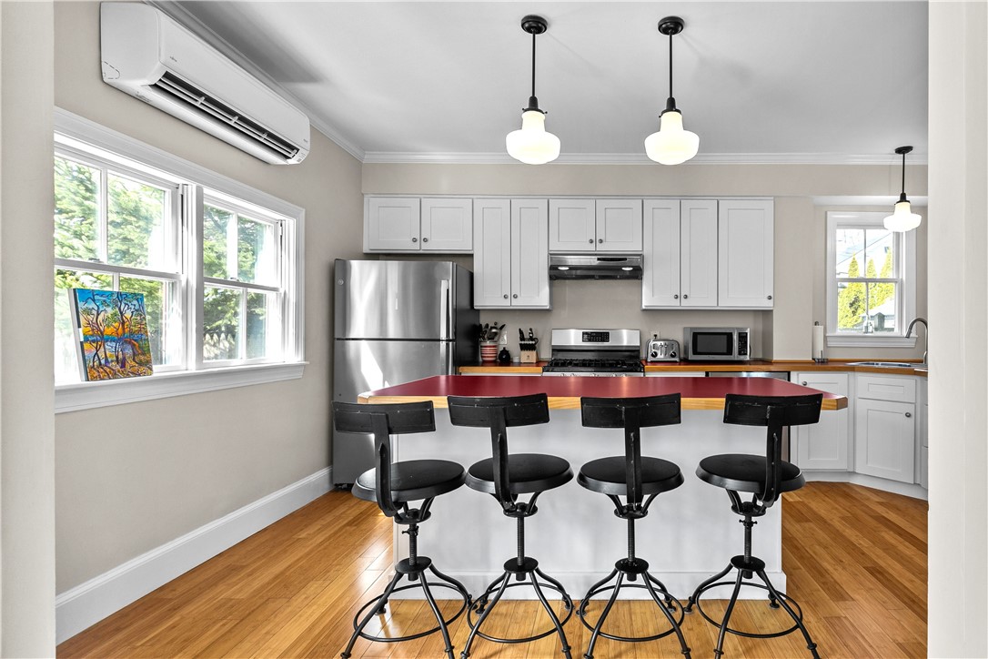 6 Gladding Court