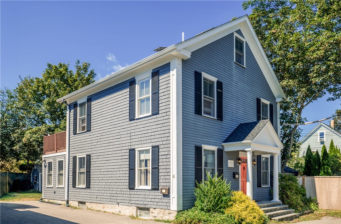6 Gladding Court