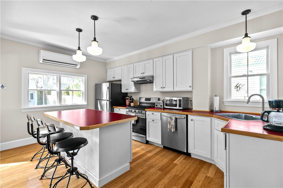 6 Gladding Court