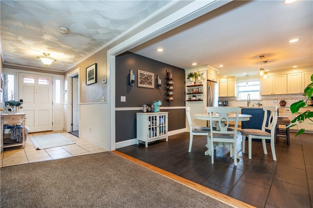 695 Maple Valley Road