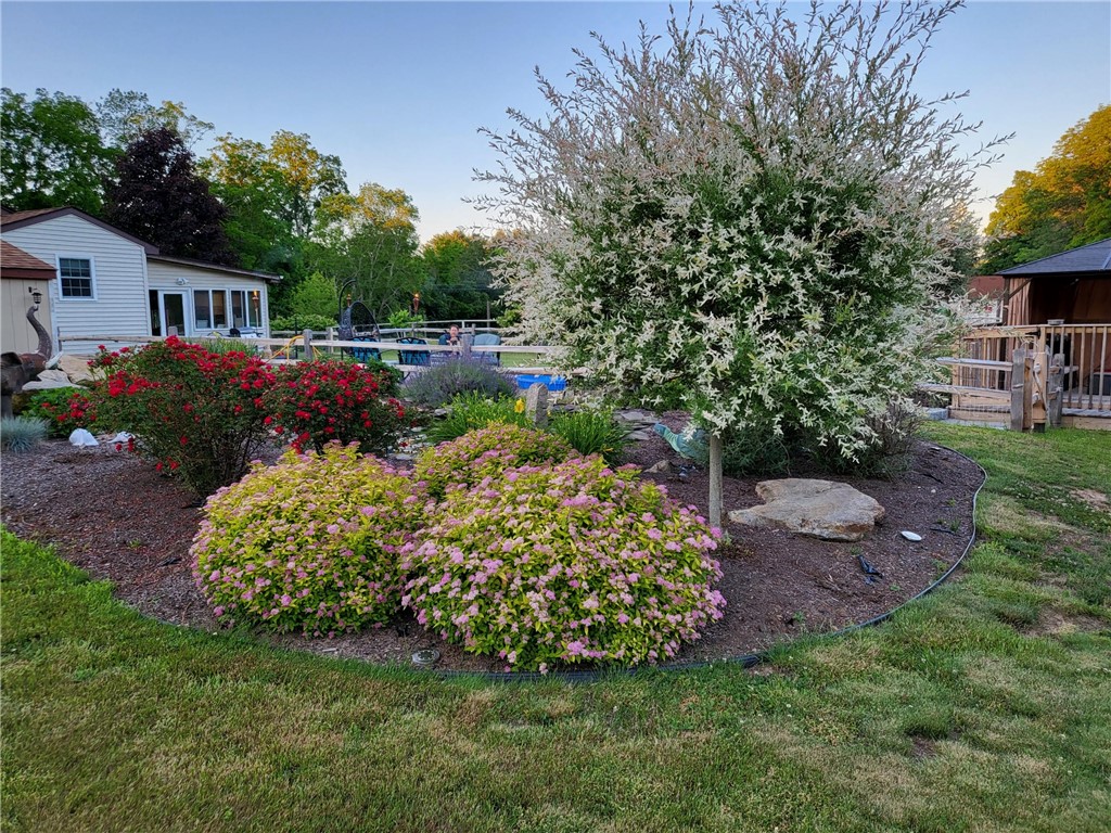 695 Maple Valley Road
