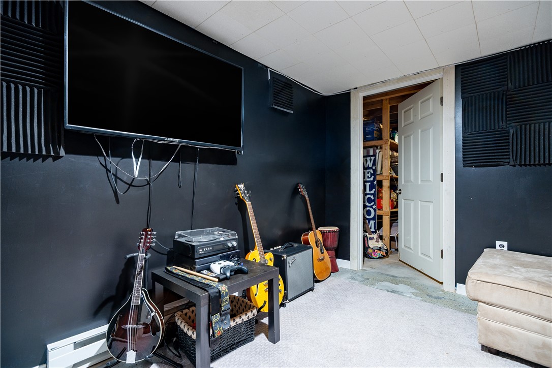 695 Maple Valley Road