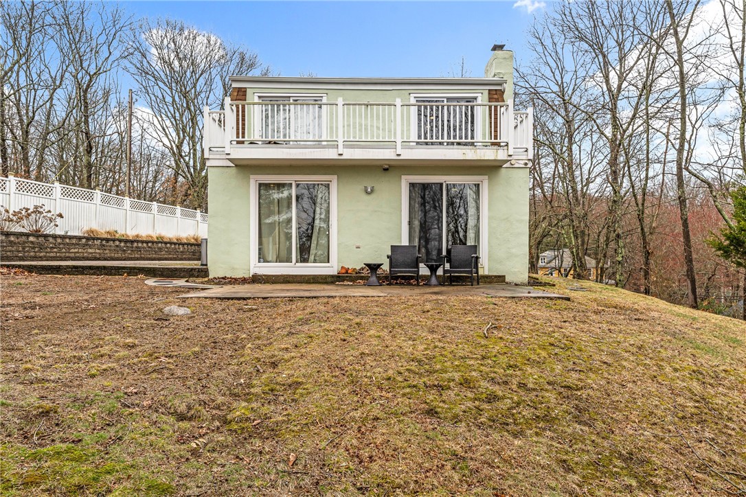 100 East Greenwich Avenue