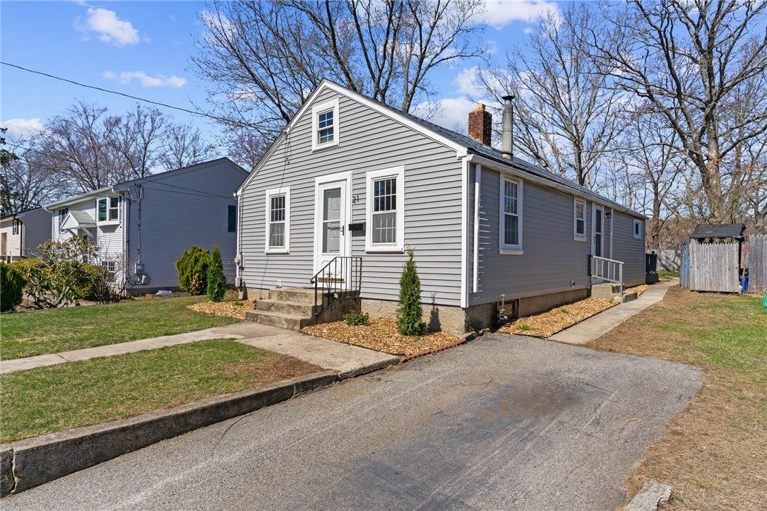 21 Riverside Avenue