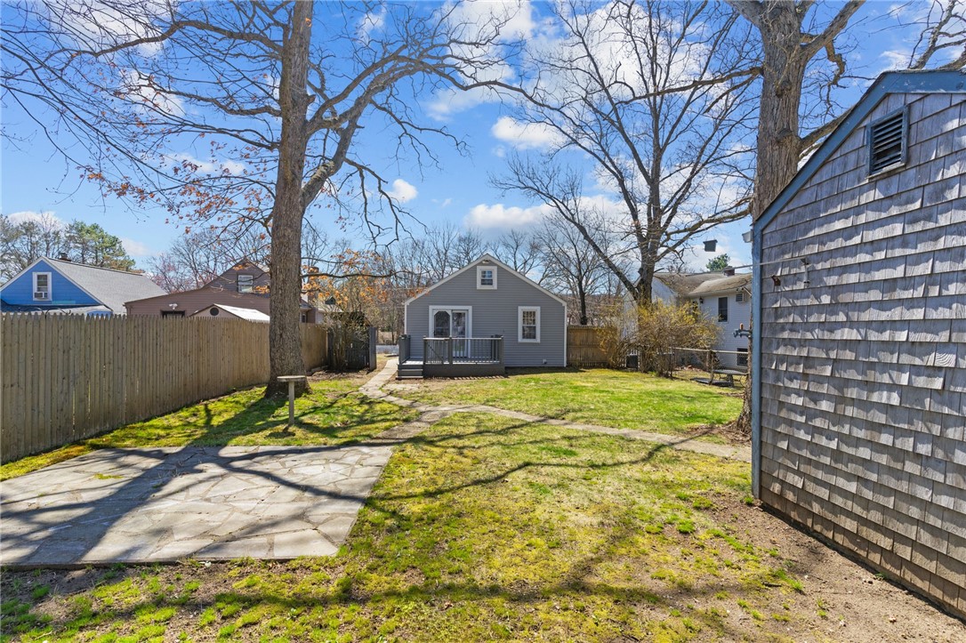 21 Riverside Avenue