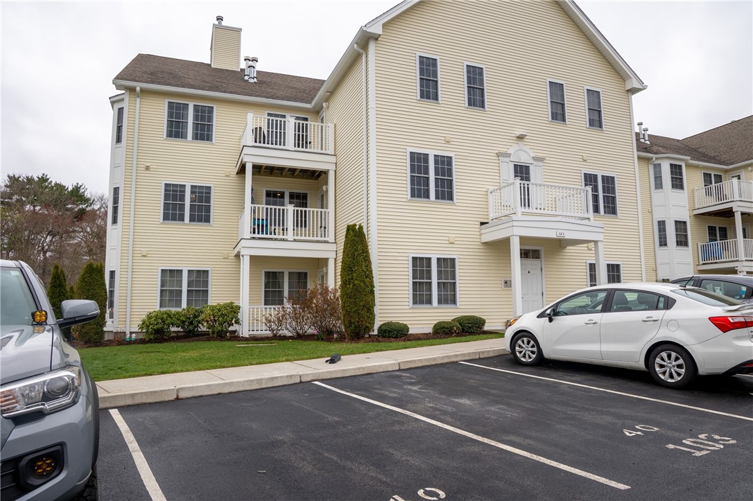 40 Saw Mill Drive 201