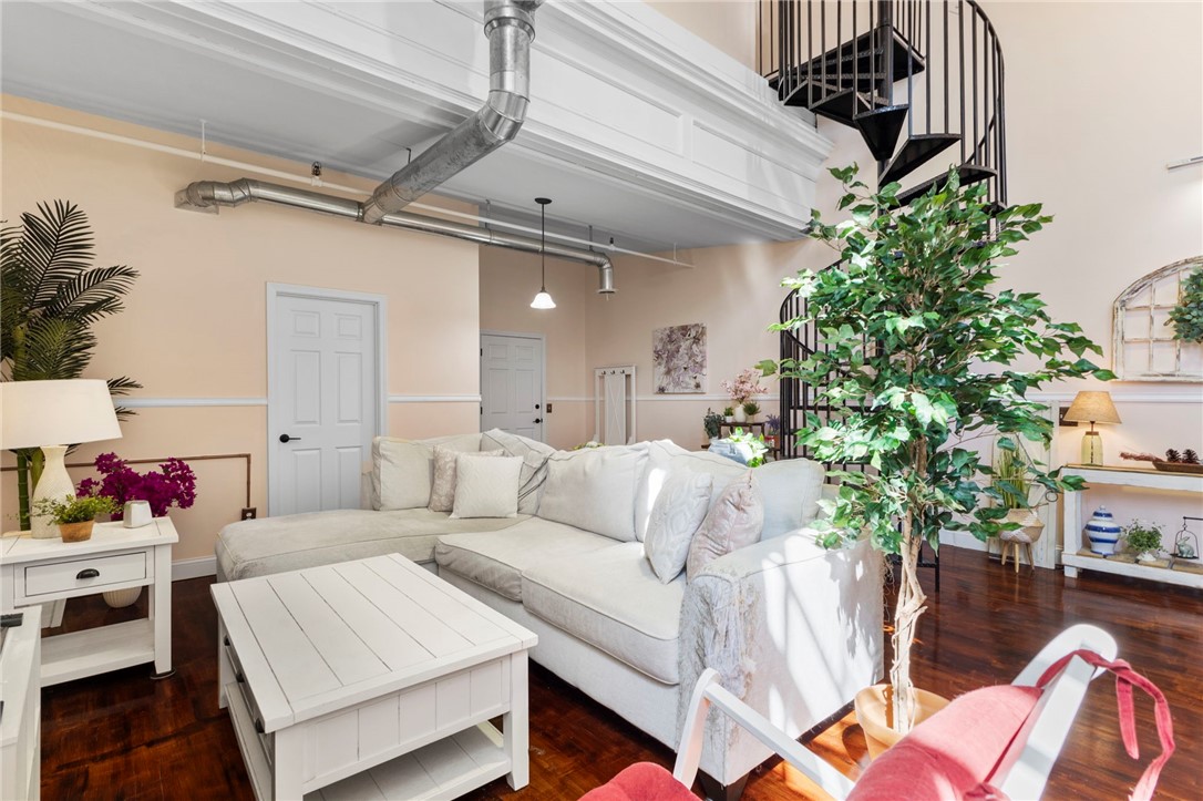 265 Sayles Avenue 13