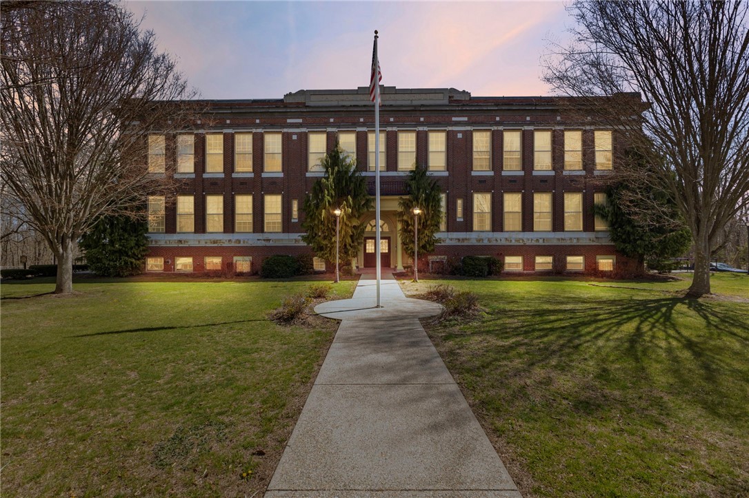 265 Sayles Avenue 13