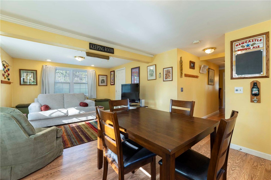 489 Maple Valley Road