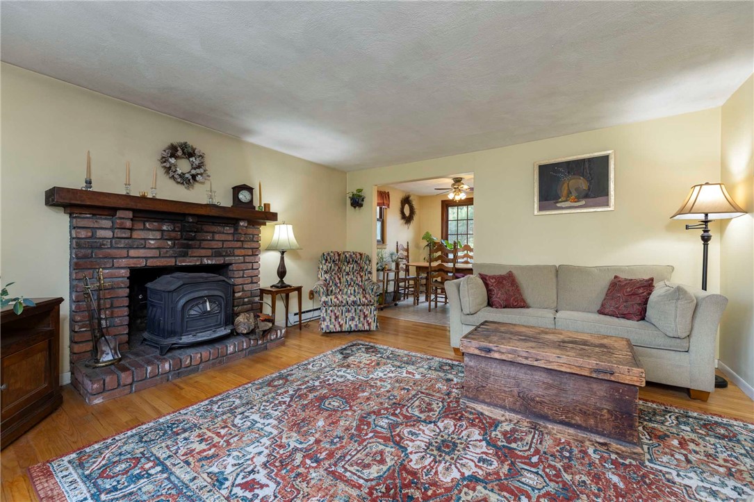 489 Maple Valley Road