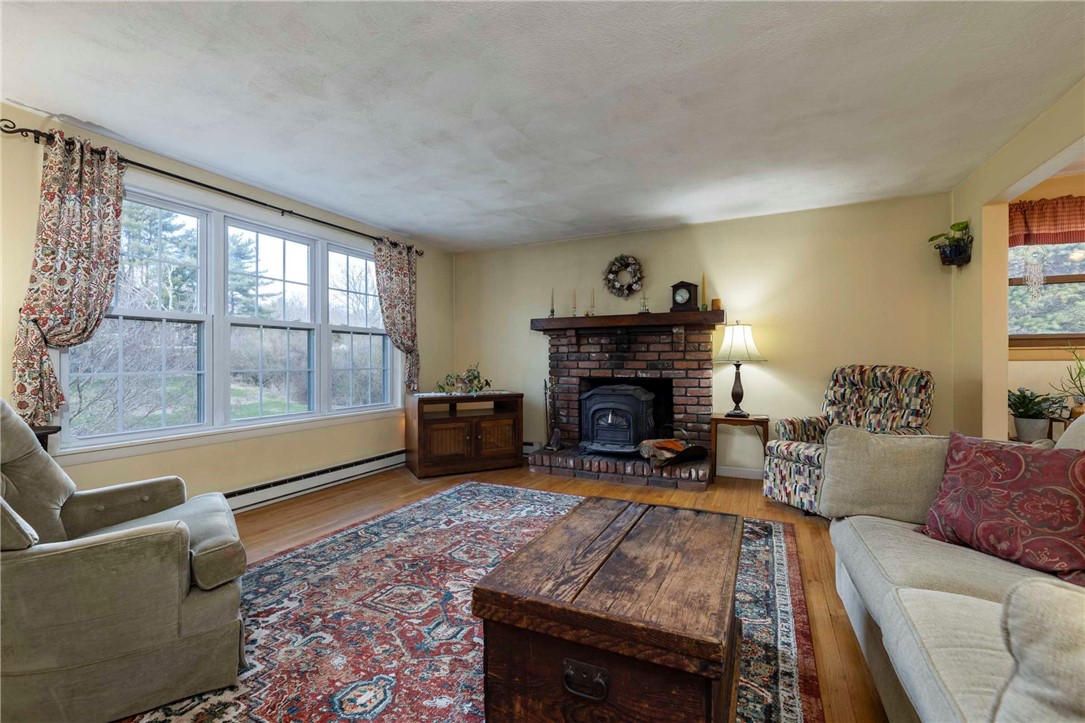 489 Maple Valley Road