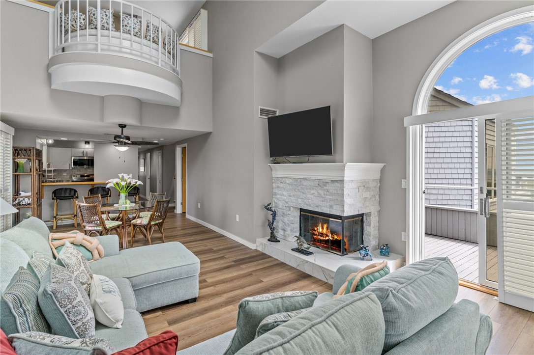 201 Bellevue Court 201