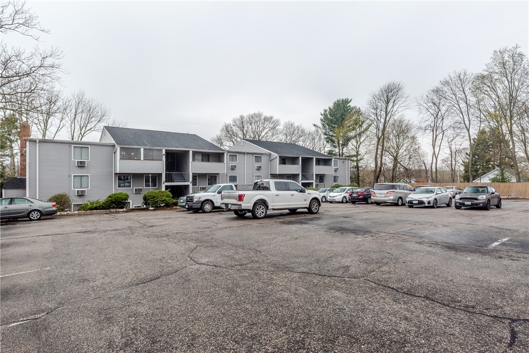 38 Cowesett Avenue 18