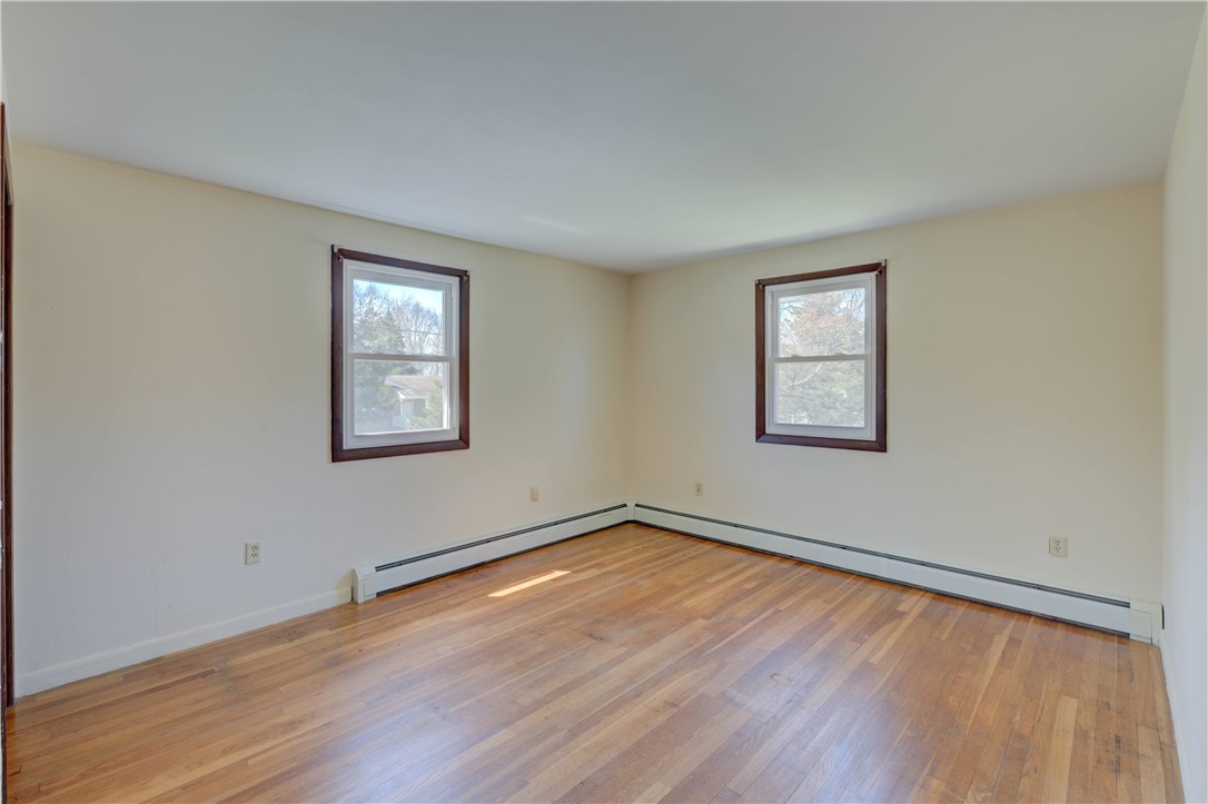 60 Leger Lane
