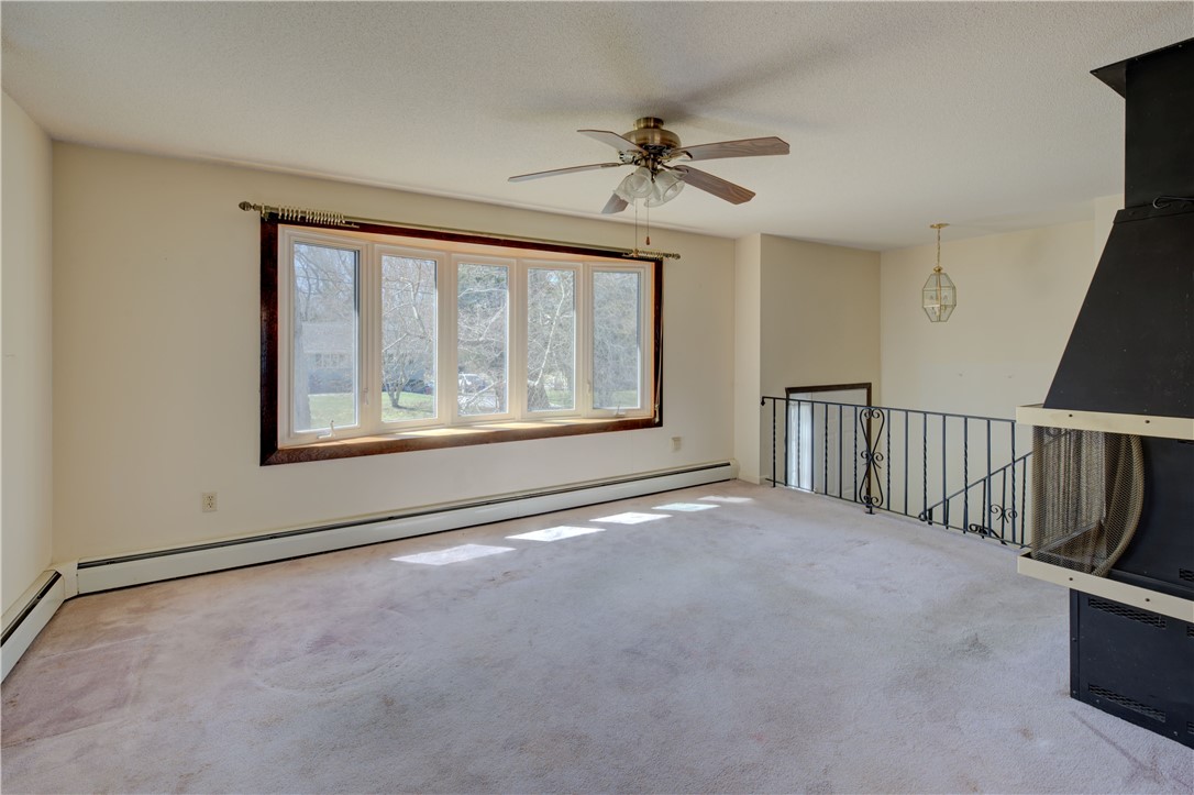 60 Leger Lane