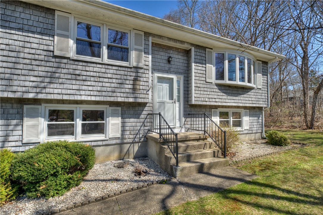 60 Leger Lane