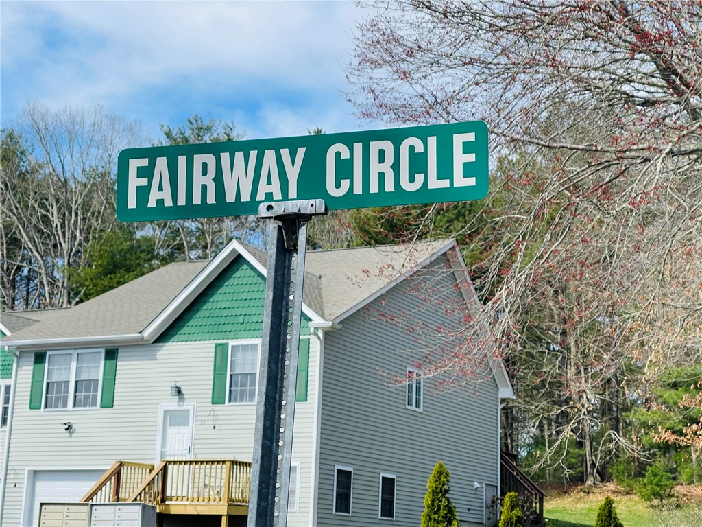 11 Fairway Circle