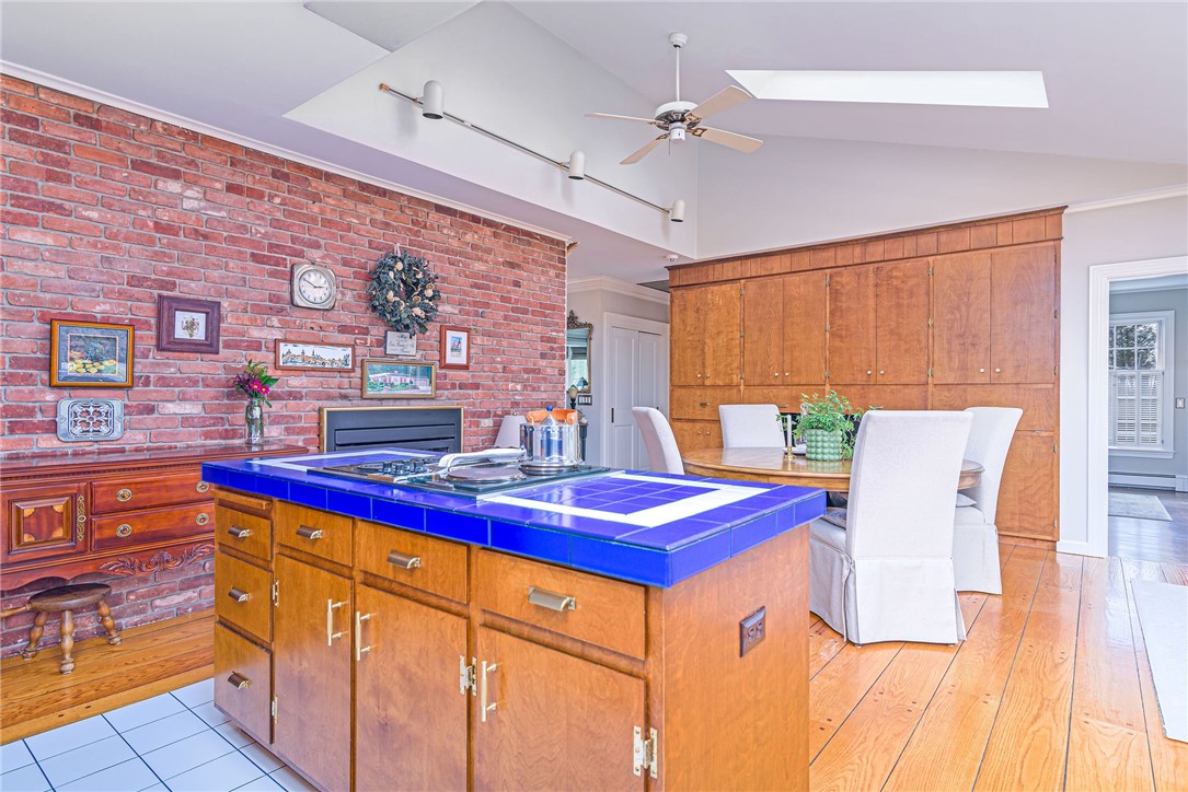 12 Coldbrook Court