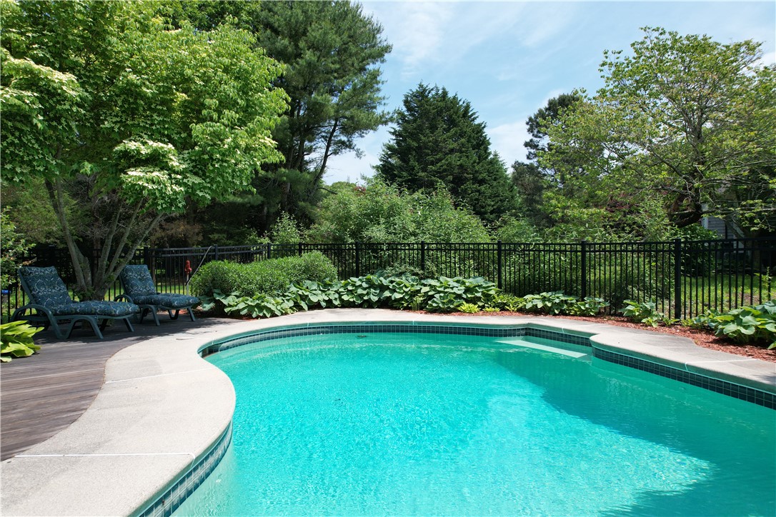 50 Intrepid Lane