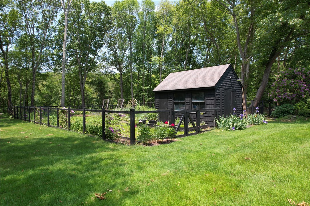 50 Intrepid Lane