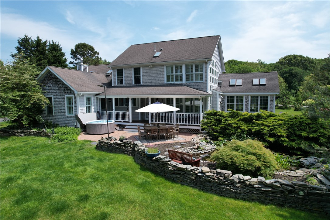 50 Intrepid Lane