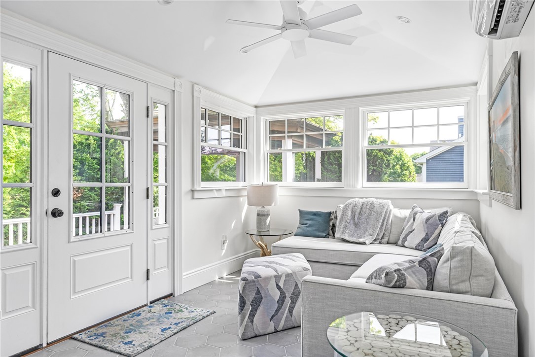 286 Kingstown Road
