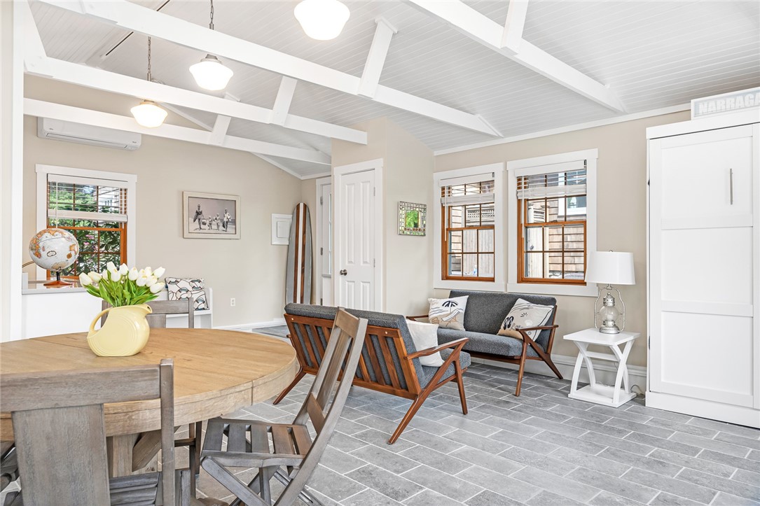 286 Kingstown Road