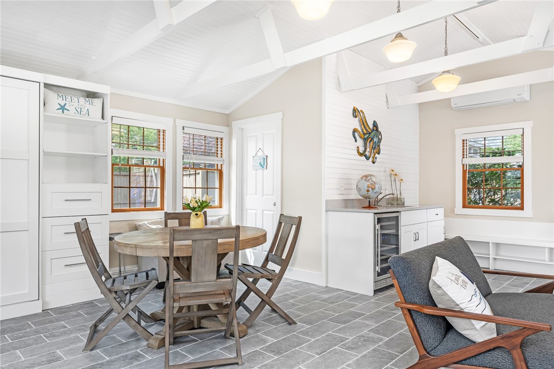 286 Kingstown Road