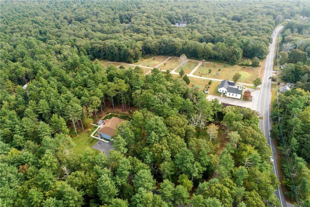 475 Ten Rod Road