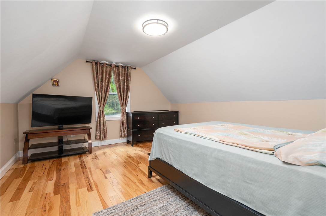 475 Ten Rod Road