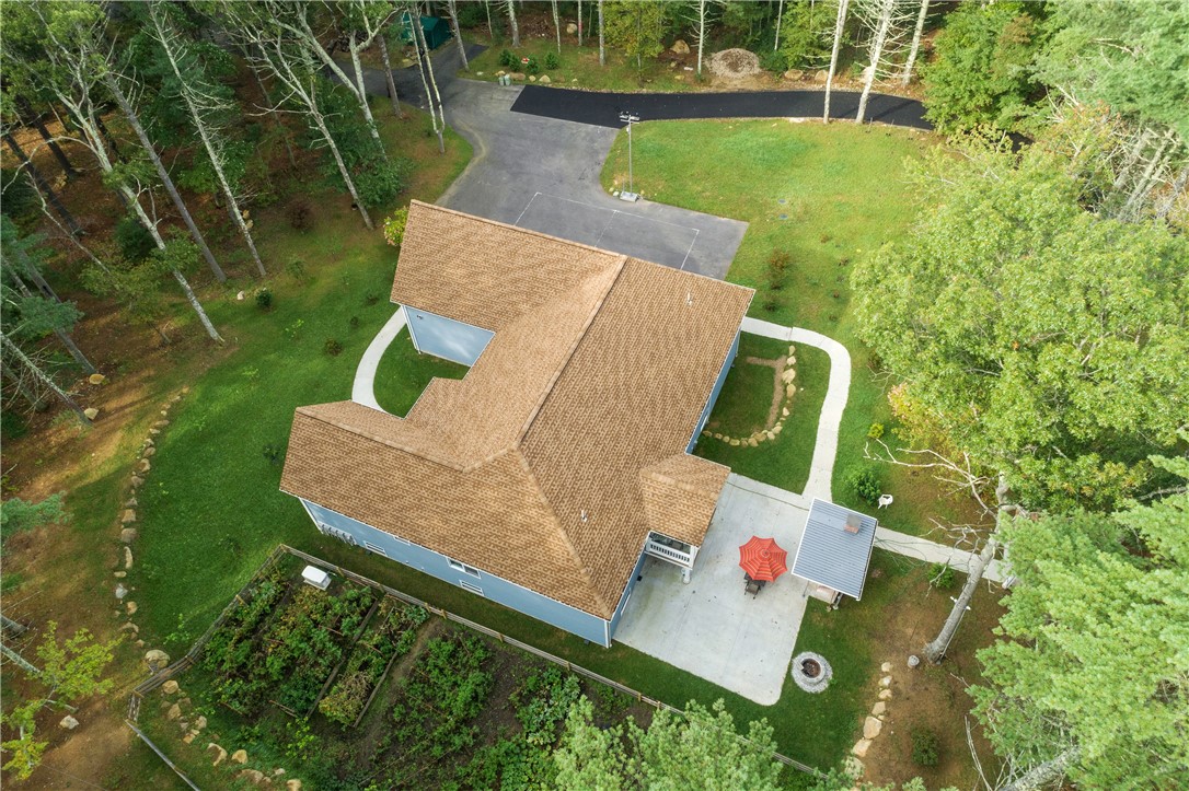 475 Ten Rod Road