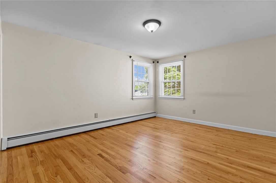70 Humbert Ave
