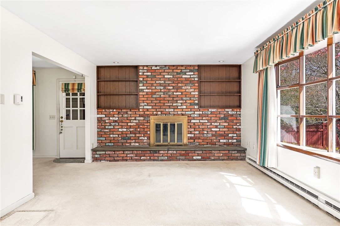 243 Tomaquag Road