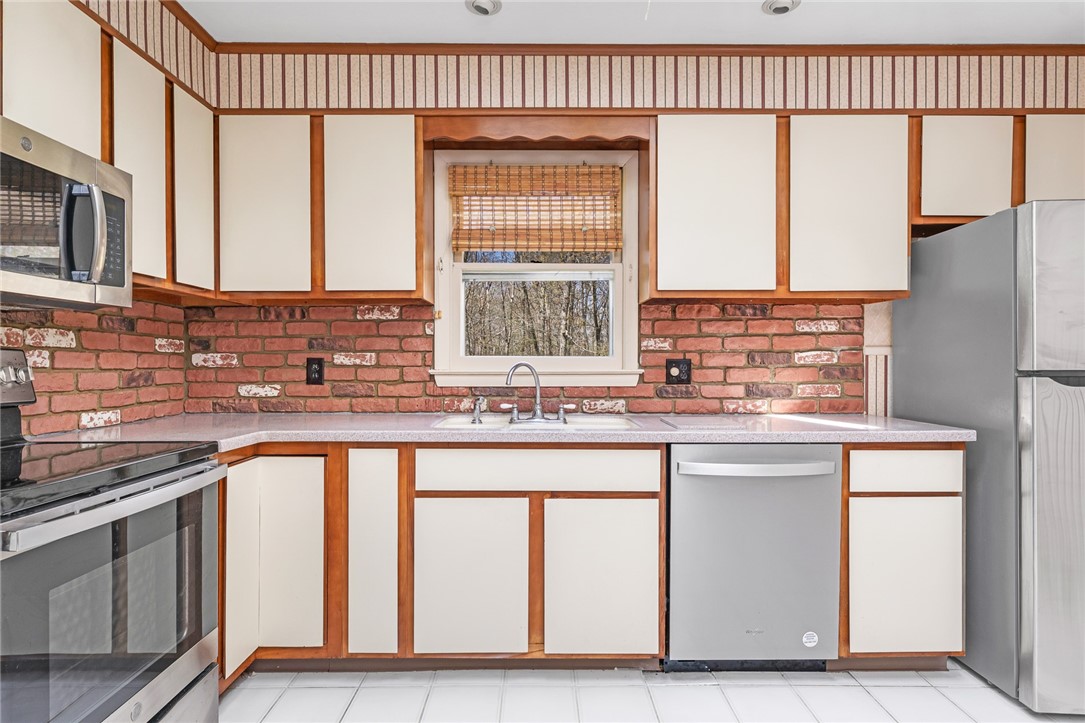 243 Tomaquag Road