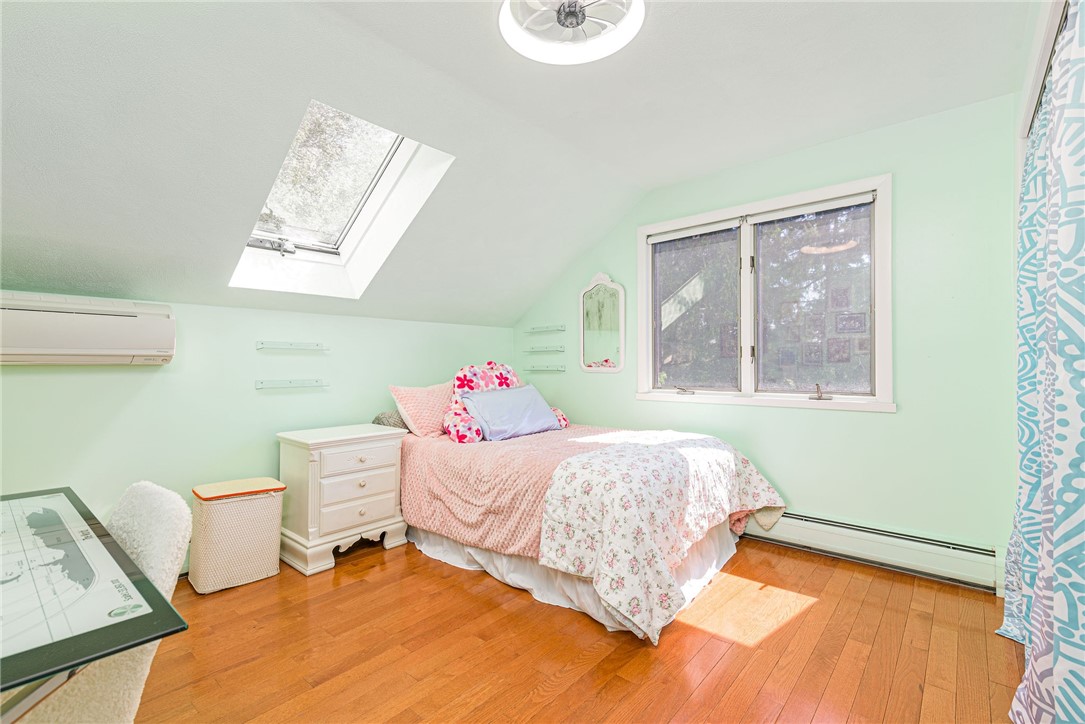 25 Spanker Street