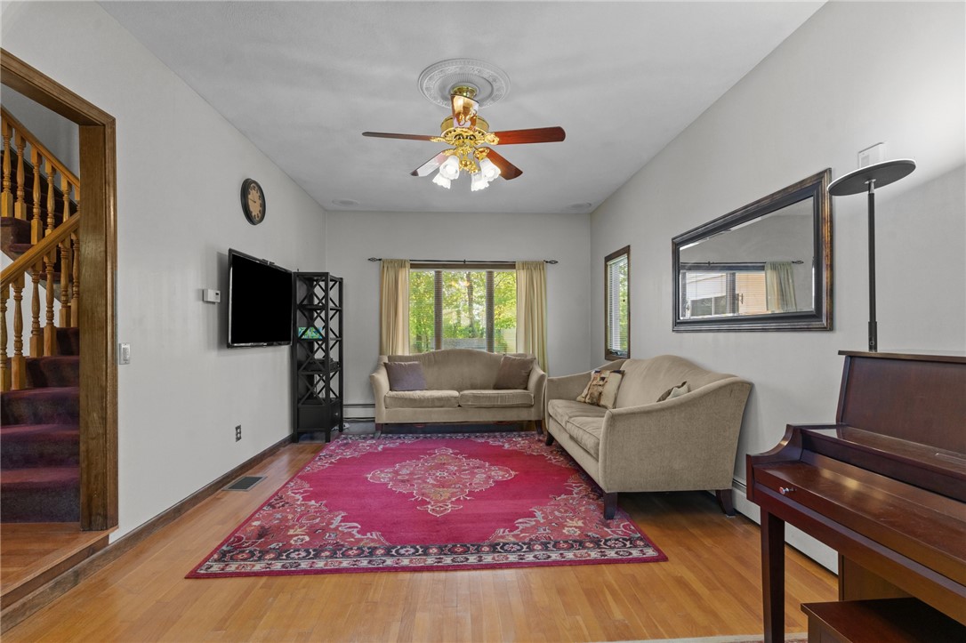 5 Chaloner Court